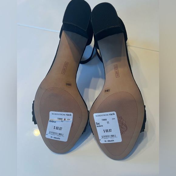 Beautiful suede heels - Picture 6 of 6